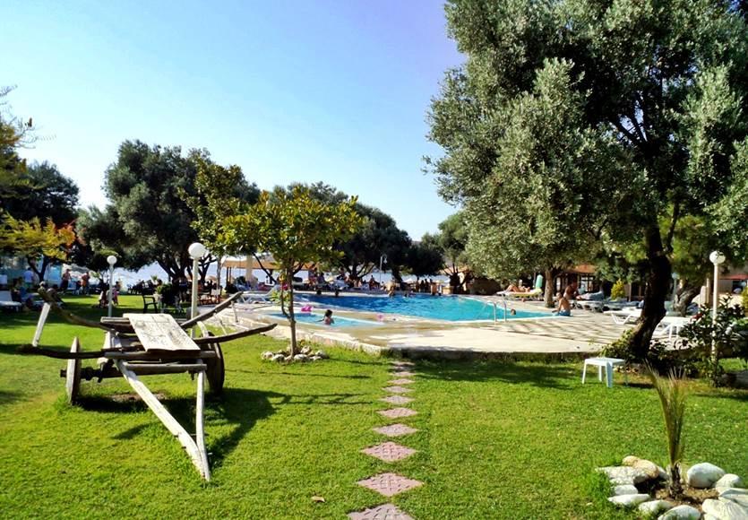 Club Mackerel Holiday Village Foca Exterior photo