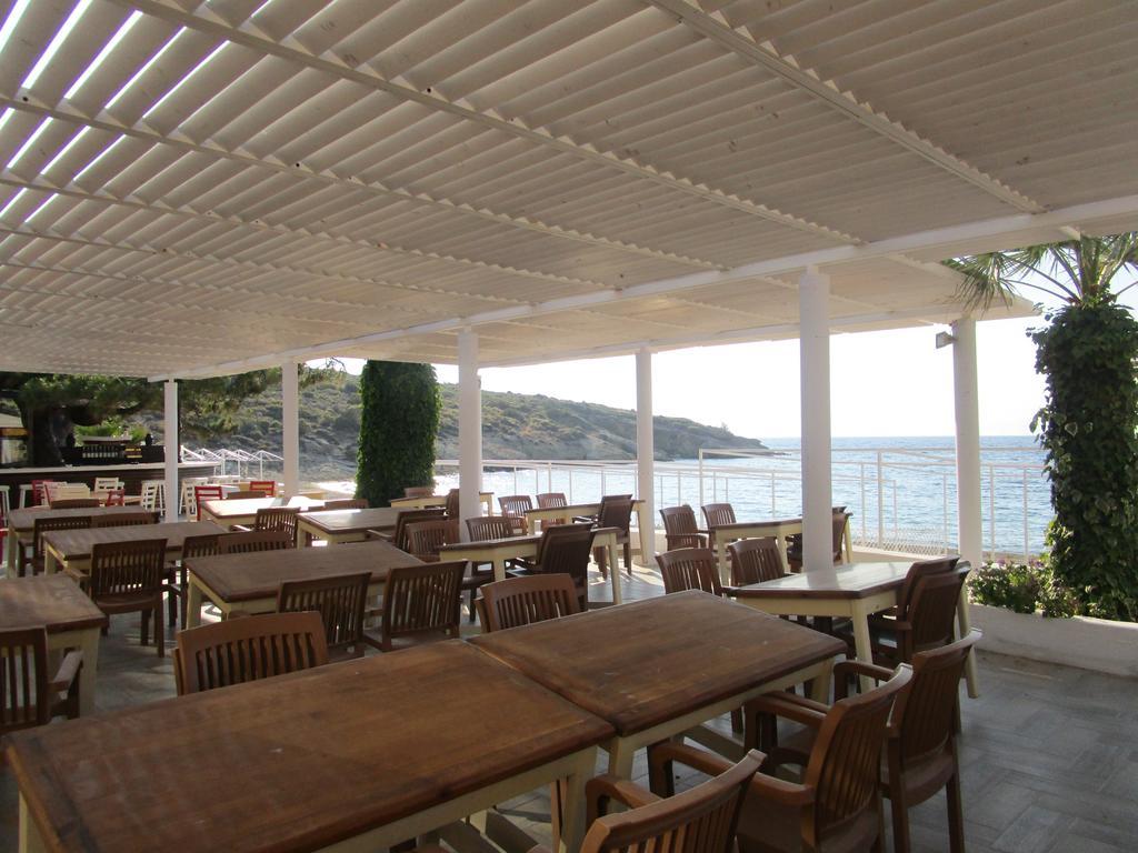 Club Mackerel Holiday Village Foca Exterior photo