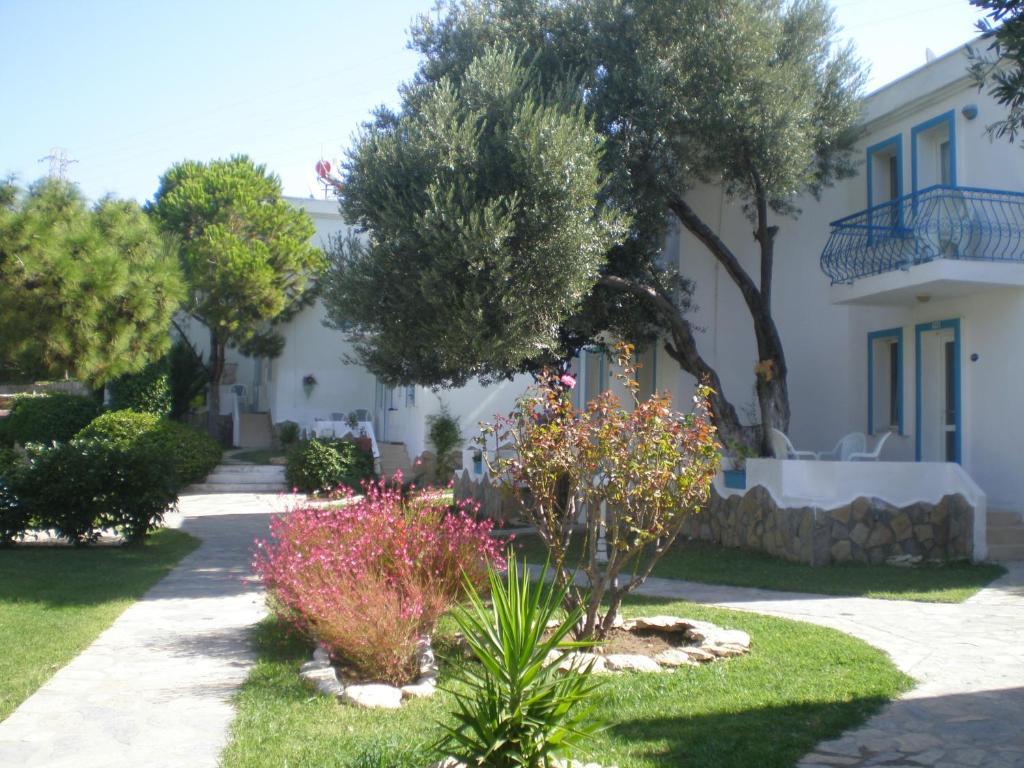 Club Mackerel Holiday Village Foca Exterior photo